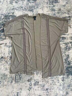 Rue21 Taupe Open-Front Lace-Trim Cardigan
